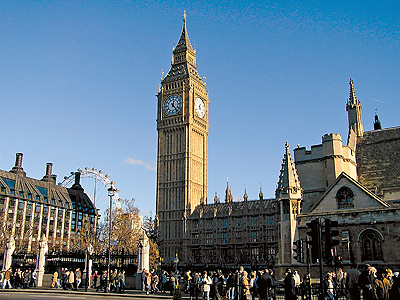 Time: the famous „Big Ben” in London